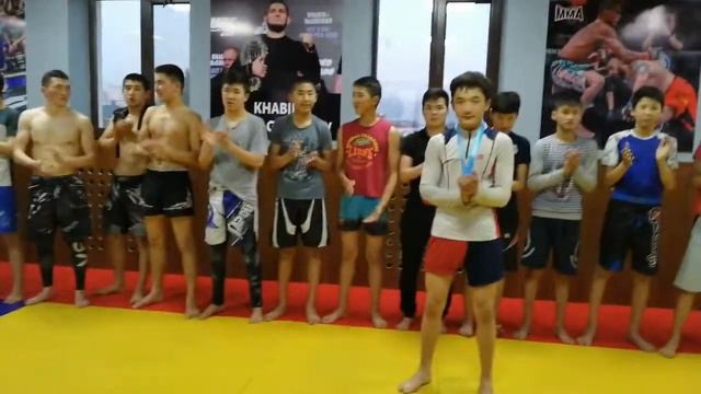 Поздравление Чемпиона по рукопашному бою Бахтияра смотреть онлайн
