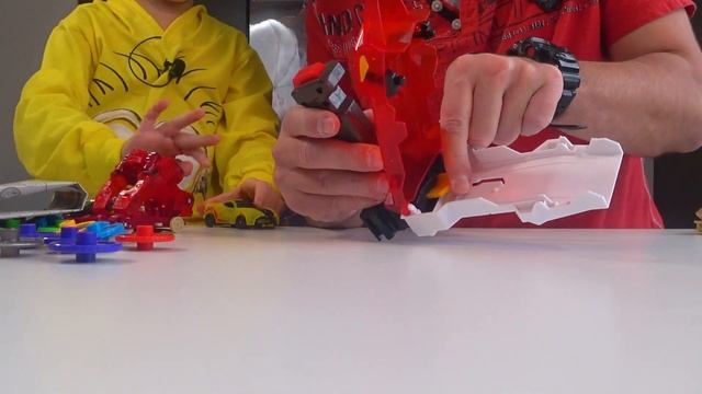 Катапульта для Диких Скричеров! Распаковка и обзор игрушки для детей смотреть онлайн