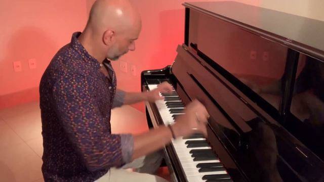 Henry Mancini: Moon River (Bonequinha de Luxo) e Loss of Love (Girassóis da Rússia) смотреть онлайн