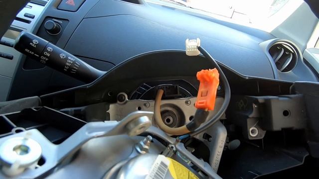 Headlight Switch / Stalk Replacement - Toyota Yaris (Vitz) смотреть онлайн