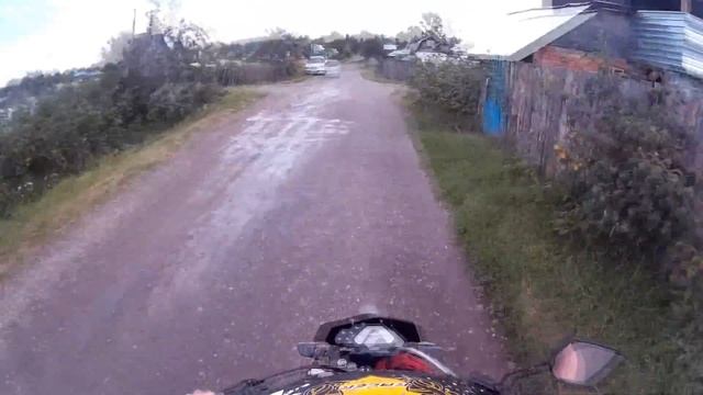 катнули после дождя Honda XL 250 и Racer Enduro RC150-GY смотреть онлайн