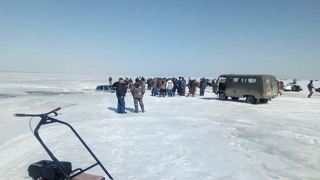 12 апреля 2017 г. смотреть онлайн