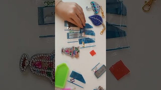 Брелоки своими руками✅ смотреть онлайн
