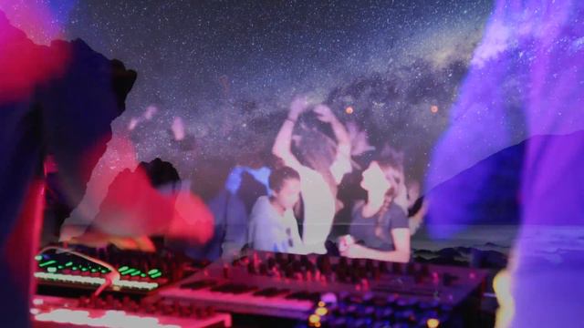 gizA LIVE promo 2016 ( moog + roland + korg ) смотреть онлайн