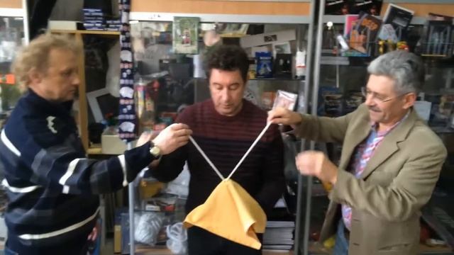 железная кружка для интерактива смотреть онлайн