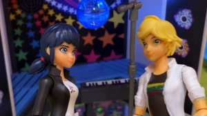 Хлоя спасла Маринетт от акумы!!! Одноклассники узнали тайну Леди Баг и Супер Кота?