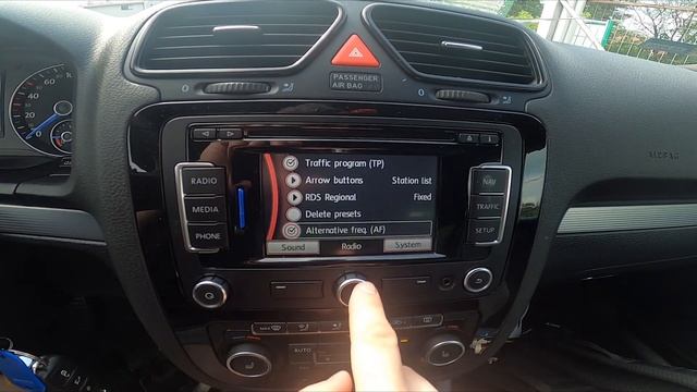 How to Enable or Disable AF for Car Radio in Volkswagen Scirocco III (2008 - 2017) - Use AF in Radi смотреть онлайн