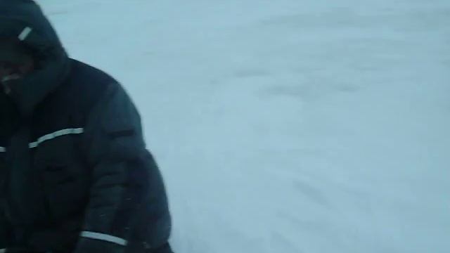 100 2235 На бублике за снегоходом.