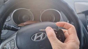 КЛЮЧ ХЕНДАЙ ИХ35 КУПИТЬ ДУБЛИКАТ ВЫКИДНОГО ЧИП КЛЮЧА ЗАЖИГАНИЯ HYUNDAI IX35 ПРИВЯЗКА АВТОКЛЮЧА IX-3