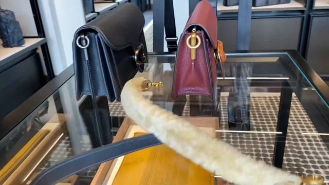 OLD VS. NEW! Coach Tabby 26 Ultimate Comparison Guide! смотреть онлайн