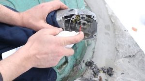 Очистка редуктора от старой смазки, с помощью UNI-M EFELE