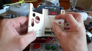 Преобразователь частоты  Altivar 12 -Трехпроводное управление