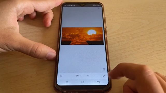 Remove anything from photos using an application on mobile Android and iPhone смотреть онлайн