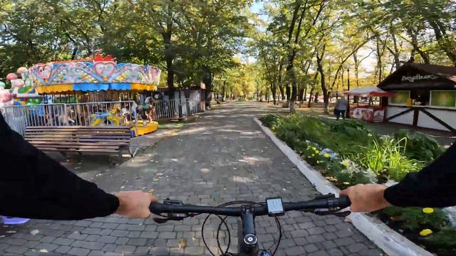 Самара, парк Гагарина 14 сентября 2023г. Поездка на велосипеде. смотреть онлайн