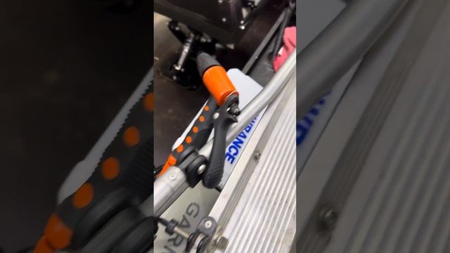 Салют 460 выставляю на продажу смотреть онлайн