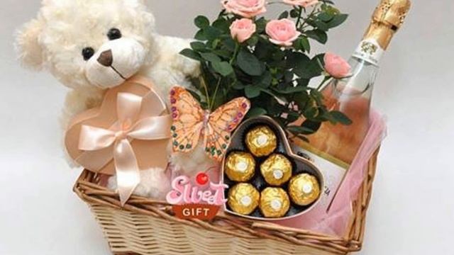С Днем рождения! Желаю вам счастья! смотреть онлайн