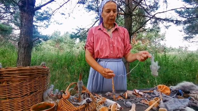 Мастер класс по прядению, ткачеству и старинным видам рукоделия от Екатерины Иконниковой смотреть онлайн