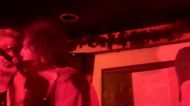 As We Stroll Along Together by Holme NJ смотреть онлайн