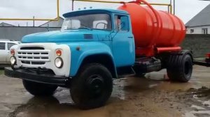 Зил - ассенизатор 1992, (6 кубов) вышедший в 2012 г. из консервации.