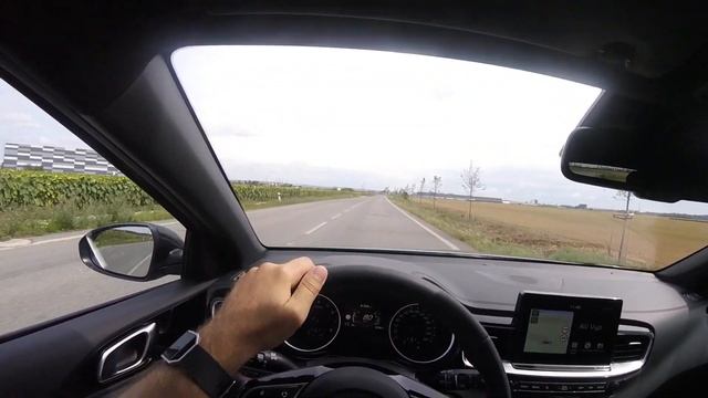 KIA Ceed GT 2019 - POV 0-150km/h смотреть онлайн