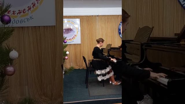 Сосунович Марія 14 років. В.Квасневський Балада смотреть онлайн