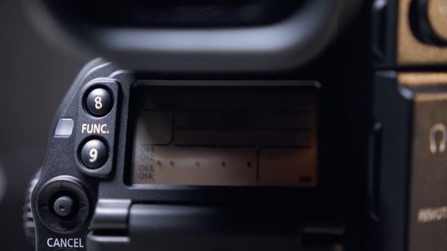 Five reasons we've picked Canon EOS C300 Mark II for our videos смотреть онлайн
