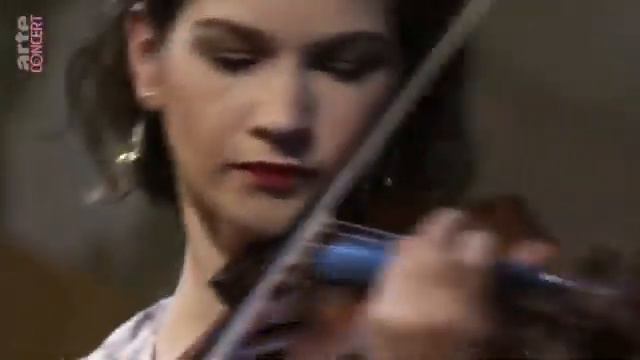 Hilary Hahn Plays Bach Violin Concerto No 2 In E Major BWV 1042  Deutsche Kammerphilharmonie Bremen