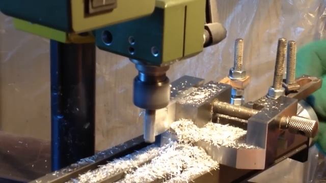 Proxxon PF230, часть 3, фрезеровка алюминия смотреть онлайн