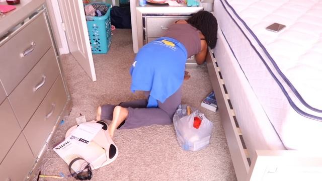 LET'S CLEAN TOGETHER | ORGANIZING THE KIDS ROOM | CLEAN WITH ME смотреть онлайн