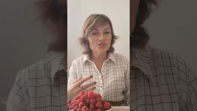 Муж диктует мне куда мне ходить, а куда нет. Что делать? смотреть онлайн