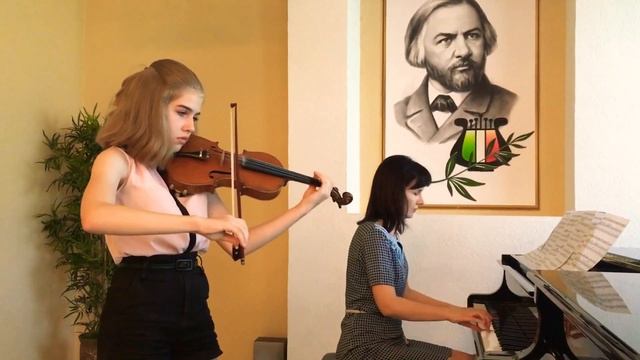 В. Ходош, Сентиментальная сюита для скрипки и фортепиано, Романс смотреть онлайн