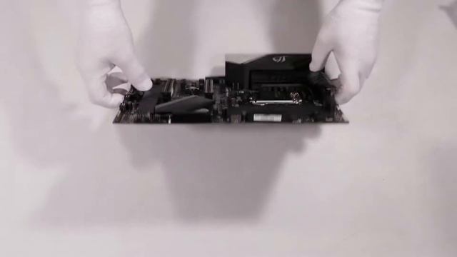 Unboxing Asus ROG STRIX Z390-F GAMING S1151 4DDR4 DP/HDMI ATX