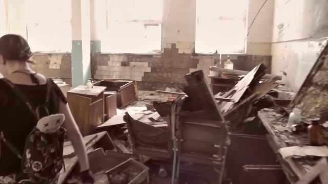 Мрачное и АТМОСФЕРНОЕ место [ Завод Фосфор часть 4 - 2017 ] смотреть онлайн