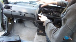 Меняю радиатор отопителя на своём Golf mk2