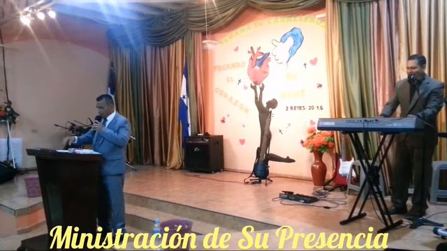 Alberth Portillo Ministración de su Espíritu Santo . Aquí Estás смотреть онлайн