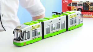 Открываем игрушки машинки. Городской трамвай с гармошкой. МанкиИгрушки