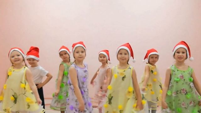 ПОЮТ ДЕТИ /«Пряничная песенка»/ муз. А. Журбина, сл. П. Синявского ( ноябрь, 2021) смотреть онлайн