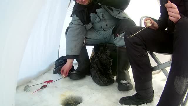 Юрюзань Уклейка на безмотылку смотреть онлайн