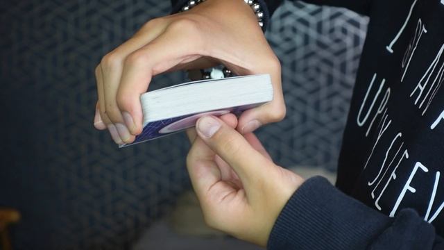 ЗАЛИПАТЕЛЬНОЕ ВИДЕО С КАРТАМИ! ОБУЧЕНИЕ КАРДИСТРИ ДЛЯ НОВИЧКОВ! ПРУЖИНКА, ПОД ДАВЛЕНИЕМ, РИФФЛ ШАФФ смотреть онлайн