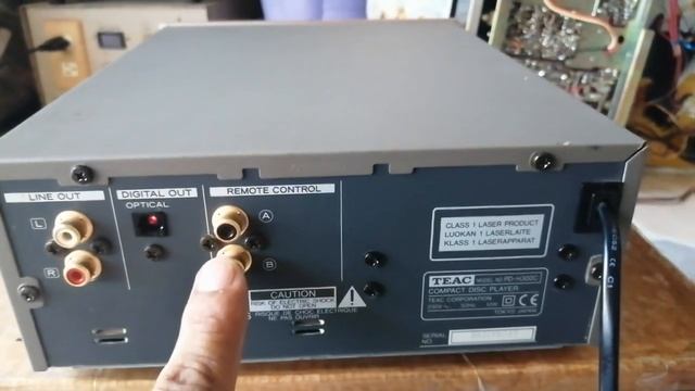 TEAC-PD H300 เครื่องเล่นCDตัวเล็กมือสองญี่ปุ่น смотреть онлайн