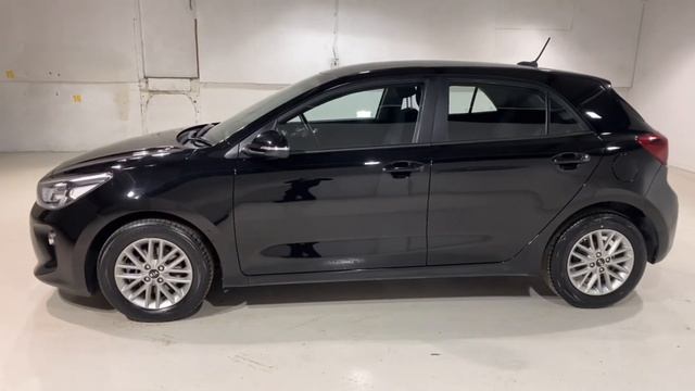 Kia Rio 1.4 CRDi 2 (s/s) 5dr смотреть онлайн