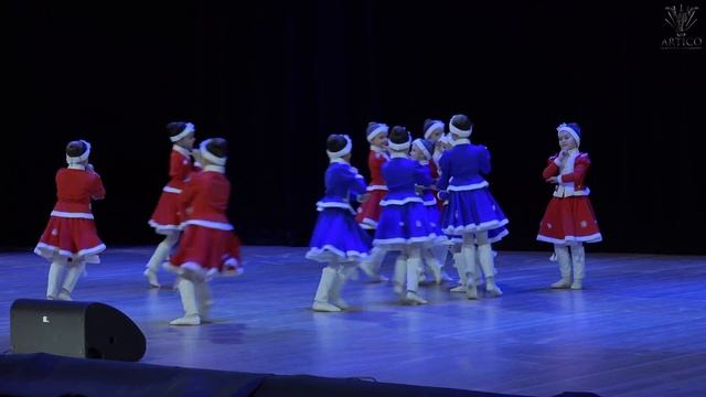 "Валенки", студия "Микс дэнс". "Valenki", studio "Mix Dance". смотреть онлайн