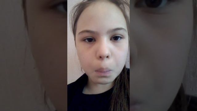 Ем Мел И Отвечаю На Вопросы смотреть онлайн