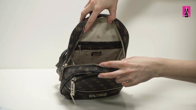 Видеообзор I Женский рюкзак GUESS MANHATTAN 2570608 смотреть онлайн