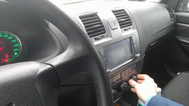 УАЗ патриот сам наполняет бензином свой бак смотреть онлайн