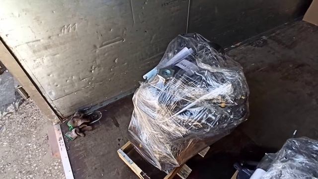 Отправка 2-х двигателей ТК "Деловые линии" от 14.05.2021 смотреть онлайн