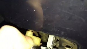 Поломка наружней ручки двери ВАЗ 2108 и её замена.