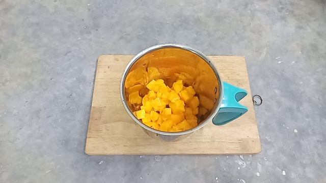 Mango Shake || Mango Milkshake || Cool Summer Drink || Easy and Quick Recipe смотреть онлайн