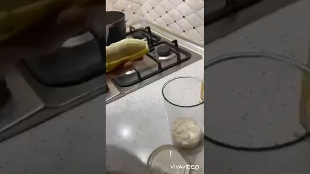 Полезный коктейль в блендере/ Foydali va mazali kokteyl tayyorlash смотреть онлайн