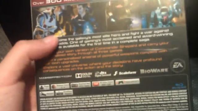 Mass Effect Trilogy Unboxing! (PS3) смотреть онлайн